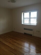 32 Newcastle Rd in Boston, MA - Building Photo - Building Photo