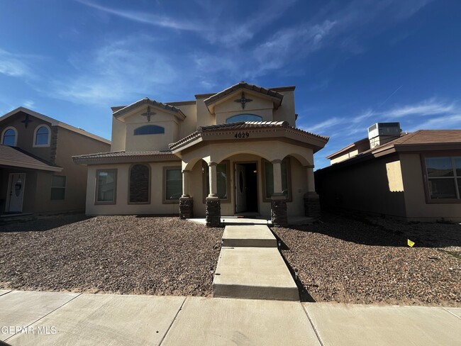 4029 Hueco Land Ln