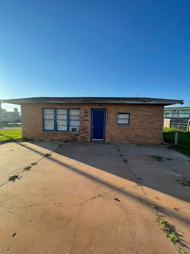 property at 320 Thunder Rd