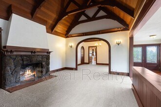 2910 Nanihale Pl in Honolulu, HI - Building Photo - Building Photo
