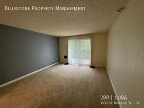 3533 SE Monroe St in Milwaukie, OR - Building Photo - Building Photo