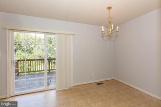 128 Pony Cir in Martinsburg, WV - Building Photo - Building Photo