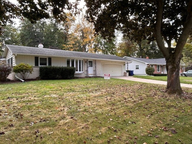 property at 2501 Cherrywood Ln