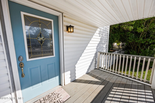 605 Ocean Gate Ave in Ocean Gate, NJ - Building Photo - Building Photo