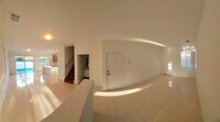 7210 NW 103rd Path-Unit -7210 in Doral, FL - Building Photo - Building Photo