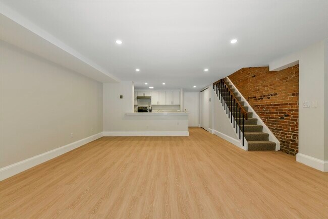 property at 97 Appleton St