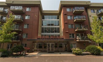 1015 Railroad Ave in Bellingham, WA - Building Photo
