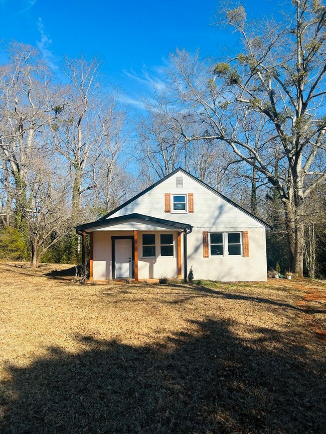 211 High Valley Blvd in Greenville, SC - Building Photo - Building Photo