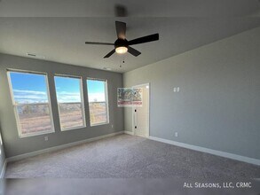 4615 Peak Crst Vw in Colorado Springs, CO - Building Photo - Building Photo