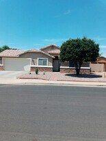 7646 E Covina St in Mesa, AZ - Building Photo