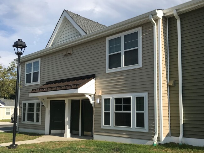 Brookmeadow Apartments in Chestertown, MD - Building Photo - Building Photo