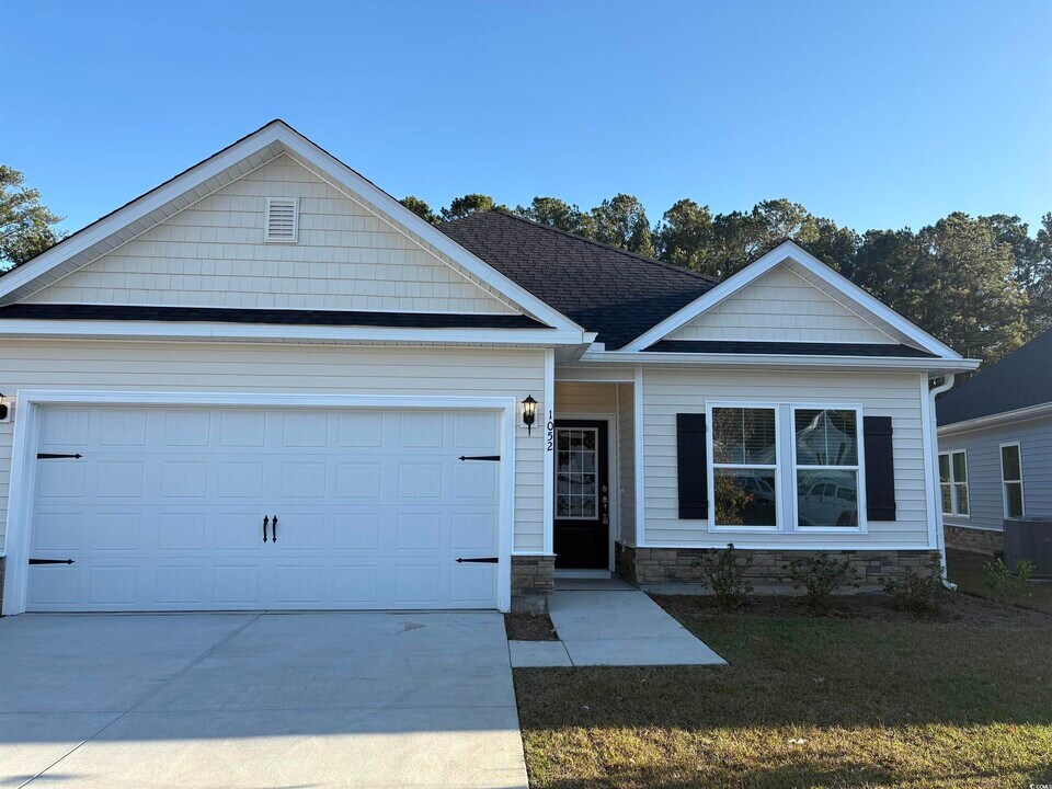 1056 Moen Lp in Conway, SC - Building Photo