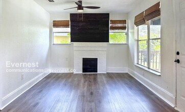 2004 E Ellicott St in Tampa, FL - Building Photo - Building Photo