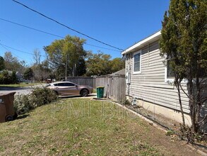 391 Rodeo Dr in Biloxi, MS - Building Photo - Building Photo