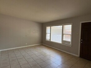 603 Westmoreland Dr in San Antonio, TX - Foto de edificio - Building Photo