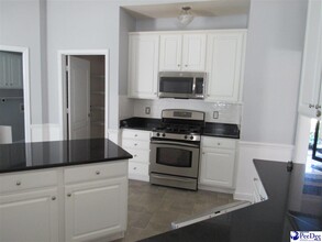 3374 Lupine Dr in Florence, SC - Building Photo - Building Photo