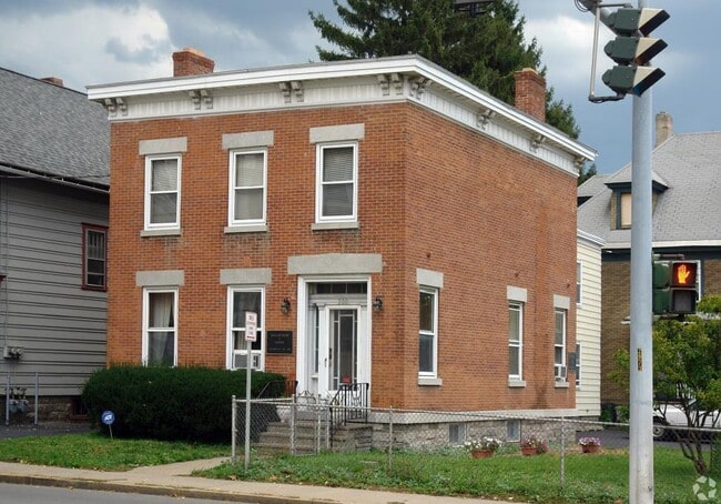 property at 202 N Townsend St