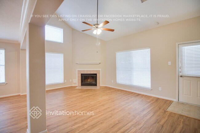 16031 Copper Canyon Dr in Friendswood, TX - Building Photo - Building Photo