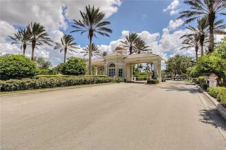 28279 Jeneva Way in Bonita Springs, FL - Building Photo - Building Photo