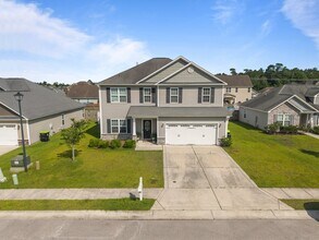 841 Dynasty Dr in Jacksonville, NC - Building Photo - Building Photo