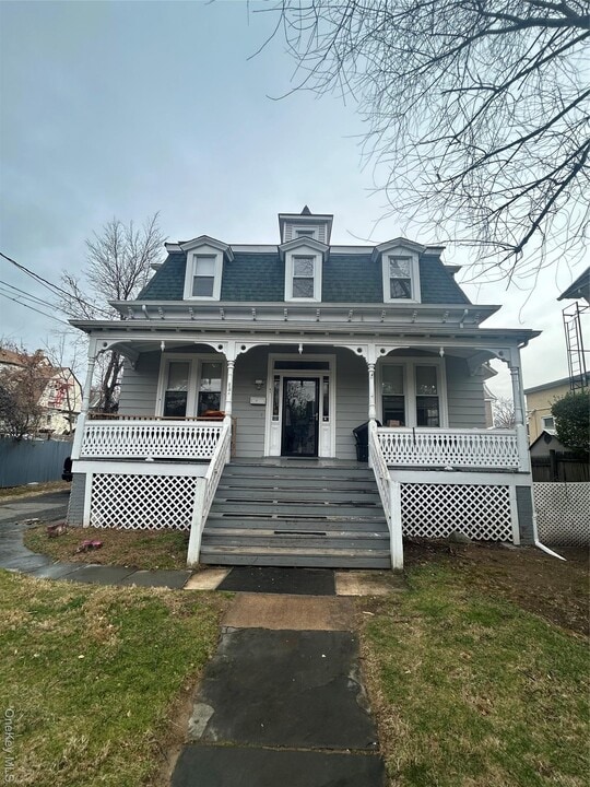 41 N Fulton Ave in Mount Vernon, NY - Building Photo