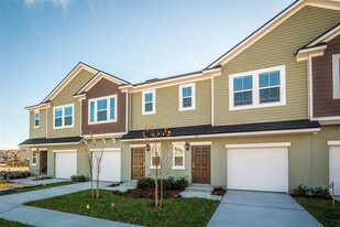 129 Moultrie Village Ln in St. Augustine, FL - Building Photo