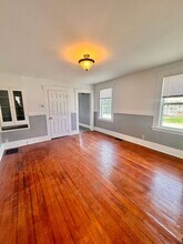 30 Central St in Farmington, NH - Building Photo - Building Photo