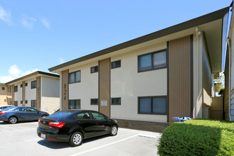 824-828 El Camino Real in San Bruno, CA - Foto de edificio - Building Photo