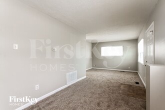 2856 N Boehning St in Indianapolis, IN - Building Photo - Building Photo