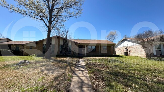 property at 1021 Brookshire Cir