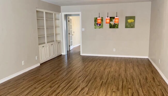 property at 13140 Trail Hollow Dr