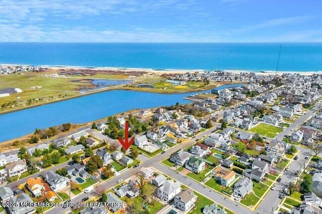 51 N Jackson Ave in Manasquan, NJ - Building Photo - Building Photo