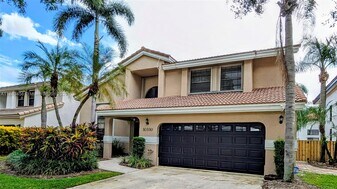 10330 NW 12th Pl in Plantation, FL - Building Photo