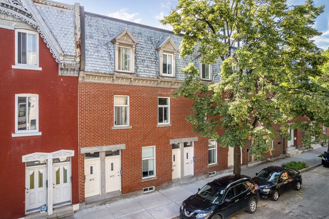 2478 Coursol Rue in Montréal, QC - Building Photo