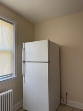 913 Saint Dunstans Rd, Unit A in Baltimore, MD - Building Photo - Building Photo