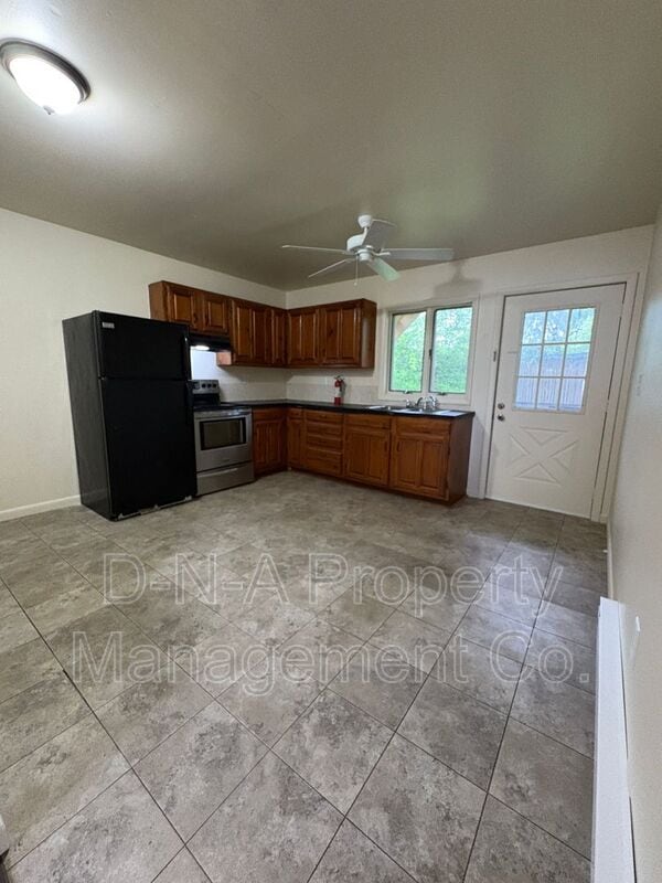 125 Elizabeth St in East Stroudsburg, PA - Building Photo - Building Photo