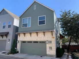 7914 Roanoke Run in San Antonio, TX - Building Photo