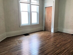 806 N Negley Ave in Pittsburgh, PA - Building Photo - Building Photo