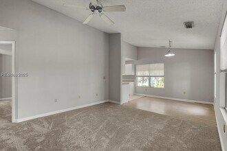 32 Old S Ct in Bluffton, SC - Building Photo - Building Photo