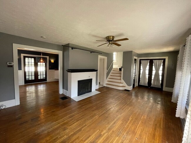 1604 Shorb Ave NW in Canton, OH - Building Photo - Building Photo