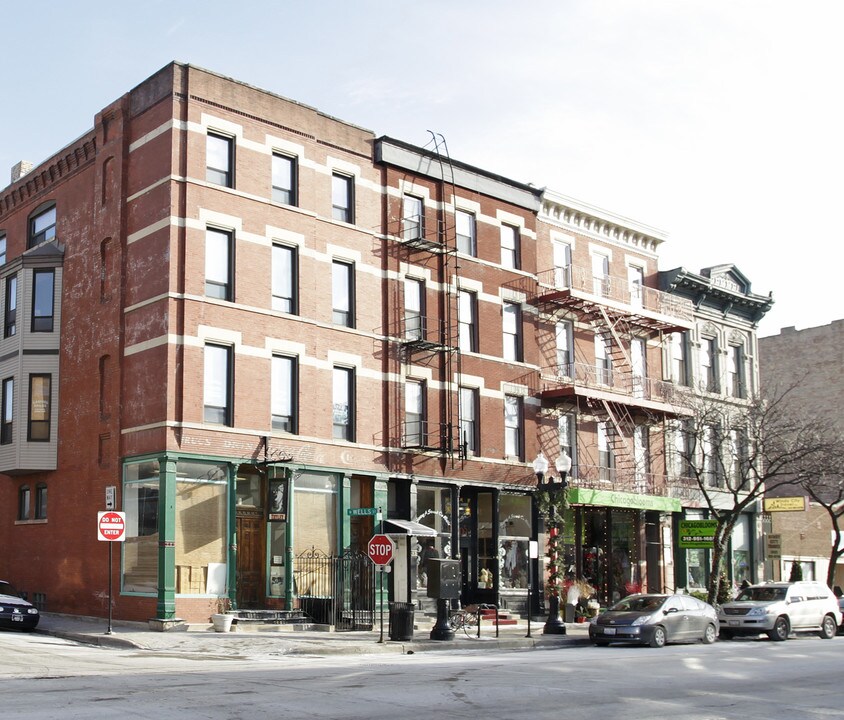 1361 N Wells St in Chicago, IL - Building Photo