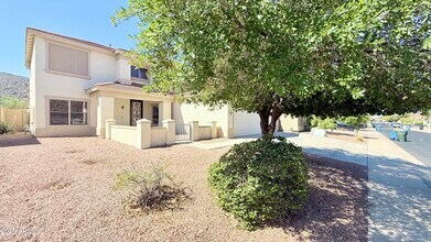 1313 E Beth Dr in Phoenix, AZ - Building Photo - Building Photo
