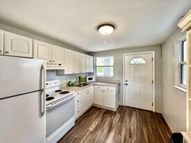 12866 Campbell Ln in Largo, FL - Building Photo