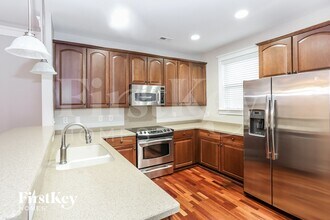 128 Kensington St in Mooresville, NC - Foto de edificio - Building Photo