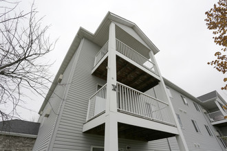 Orchid Place Apartments in Fargo, ND - Foto de edificio - Building Photo