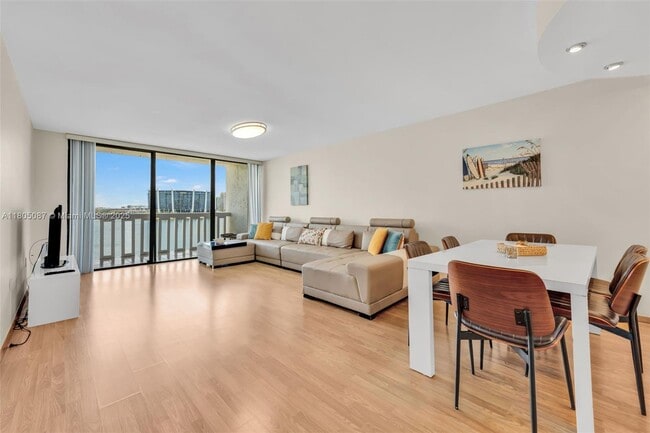 property at 17900 N Bay Rd
