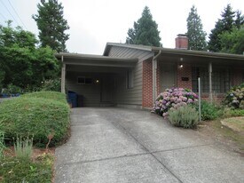 2795 High St SE in Salem, OR - Building Photo