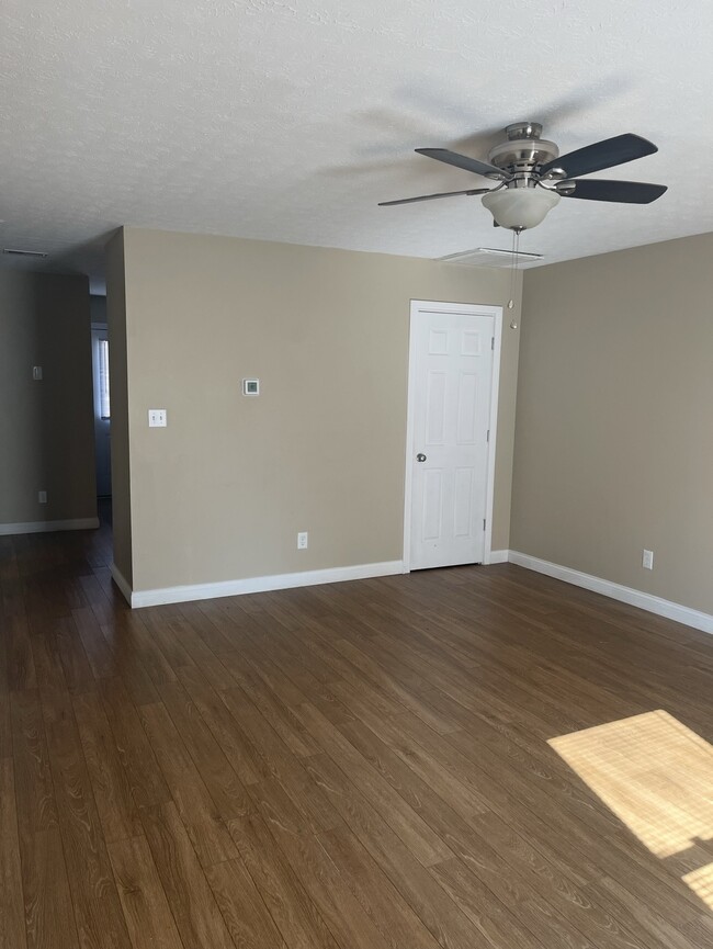 property at 106 Countryside Dr