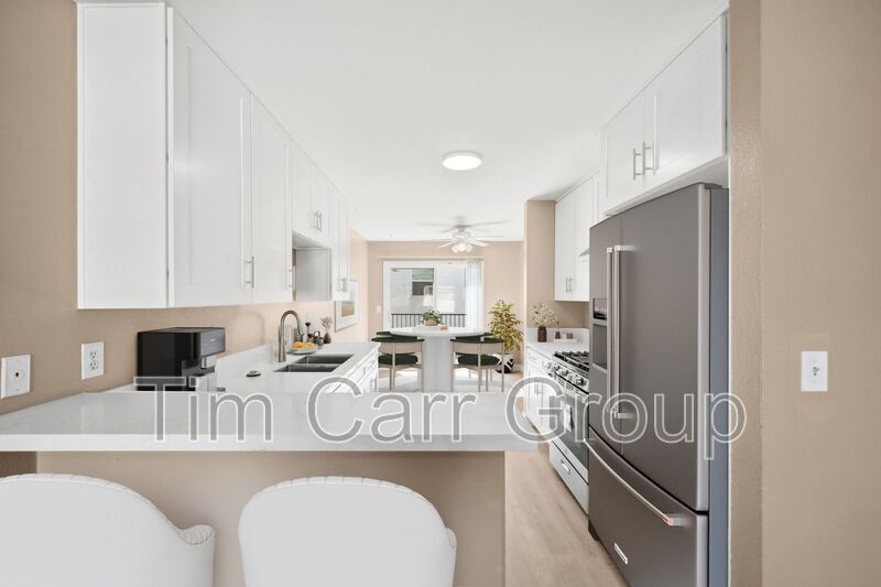 2604 Delaware St in Huntington Beach, CA - Building Photo