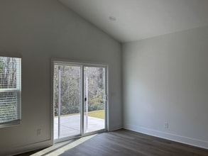 106 Kingswood Cir in Bloomingdale, GA - Building Photo - Building Photo